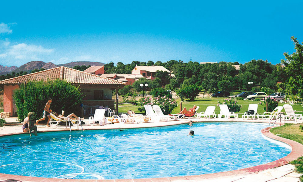 Aparthotel Complesso Residenziale Marina Di Pinarello Pinarellu Exterior foto