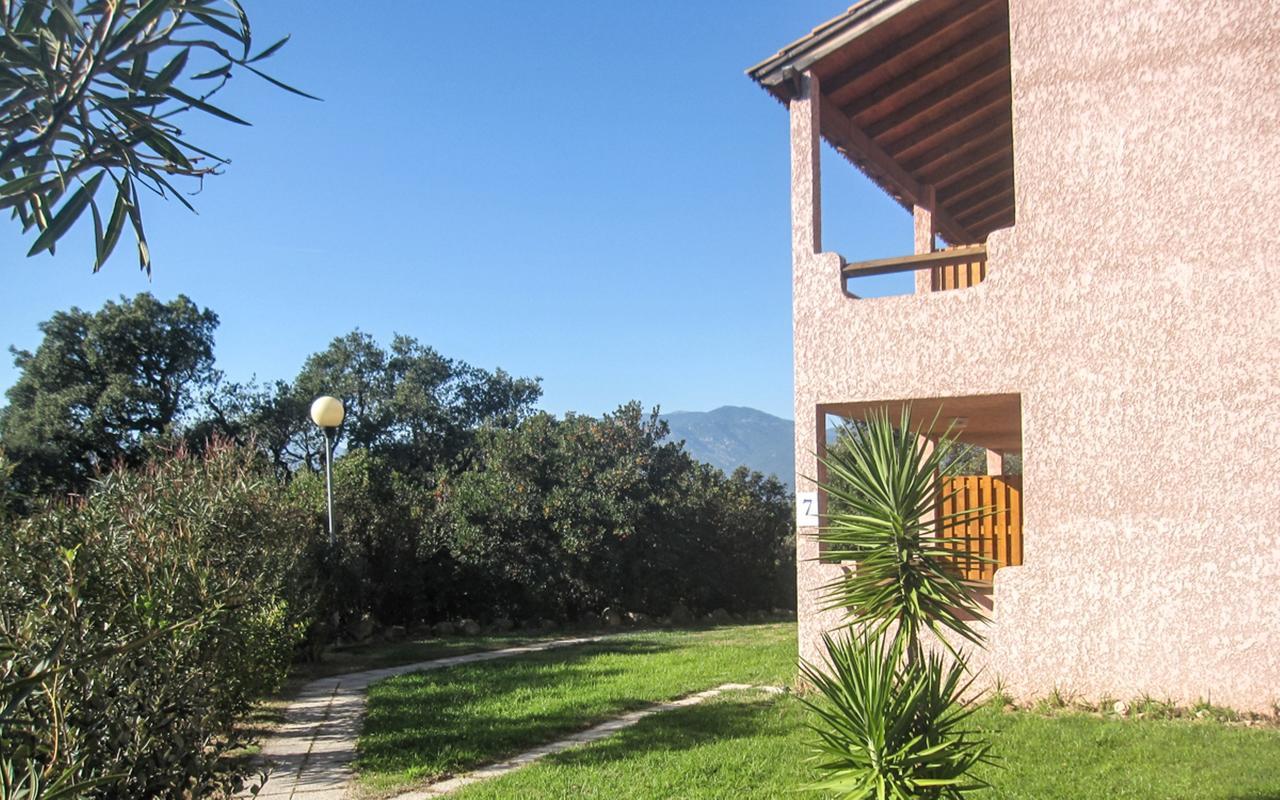 Aparthotel Complesso Residenziale Marina Di Pinarello Pinarellu Exterior foto