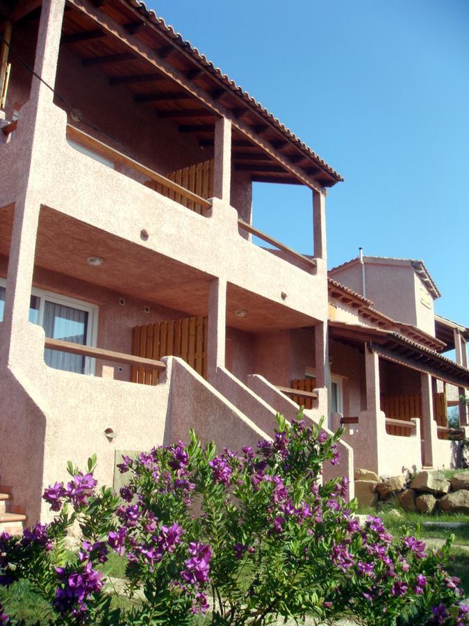 Aparthotel Complesso Residenziale Marina Di Pinarello Pinarellu Exterior foto