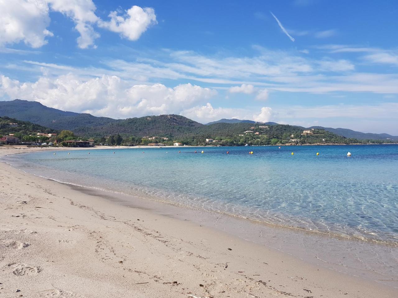 Aparthotel Complesso Residenziale Marina Di Pinarello Pinarellu Exterior foto